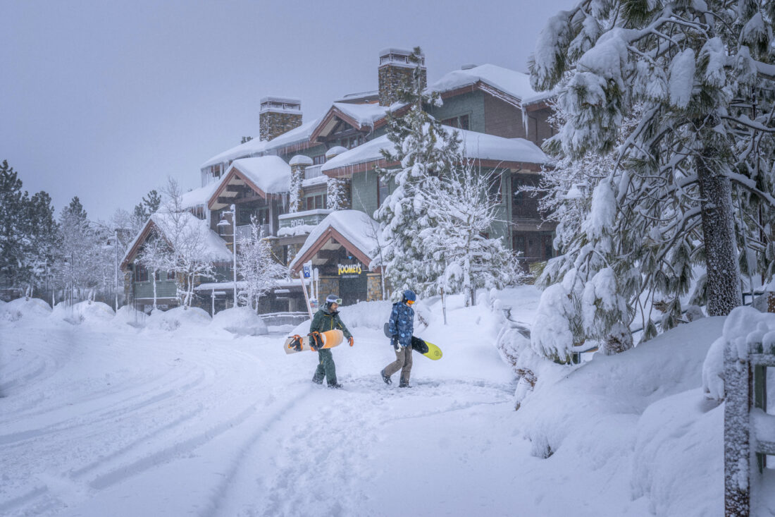Blizzard warning of up to 10 feet of snow in the Sierra could make travel 'dangerous to impossible' | News, Sports, Jobs - Vimarsana News